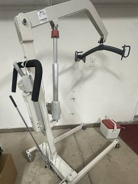 13244 Drive Electic Patient Health Lift Model #13244