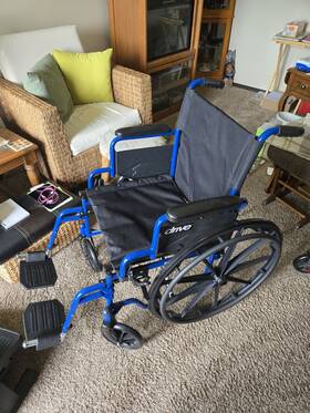Bls18fbdsf Drive Brand New Foldable Wheelchair From Medical 18 Inch Seat