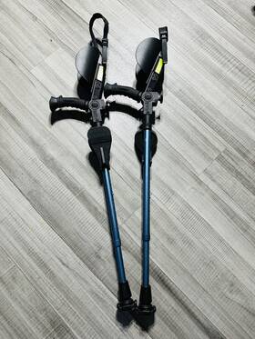 A003 Ergoactives Ergobaum Adults Pair Crutches