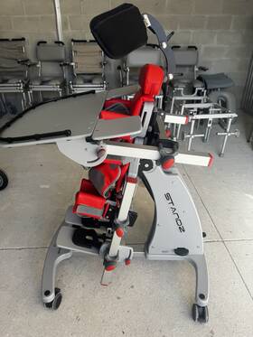 St201-c-04 Jenx Standz Movement Trainer Adjustable Height Tray 4 Wheels Child Red/gray