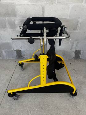 Dynamico-3 Ormesa 102422e Gait Trainer Size 3 Medium With Pelvic Harness And Trunk Support