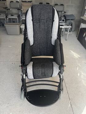 Novus-4 Ormesa 106894 Movement Trainer Adjustable Height 4 Wheels Child Grey/black