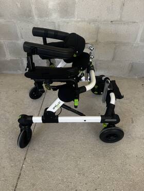108839 Ormesa Grillo Pt Mini Front Drive Pediatric Gait Trainer Walker With Supports Bag