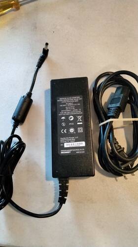 120s-24cb-oxy Oxygo Next Genuine Oxygen Concentrator Ac/dc Adapter Mango 120s-24c-oxy