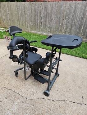 Z230 Rifton Easystand Evolv