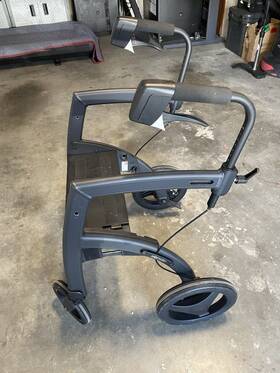 2010rm0012 Rollz Motion Motion2 Rollator And Transport Chair In One - Matt Black Missing Seat Cush