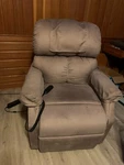 Golden Technologies PR501S Power Lift & Recline Chair. Fixed Price $325.00.
