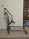 Mckesson 146-13023SV Manual Hydraulic Lift. Fixed Price $50.00.