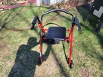 Drive Medical 300LB 4-WHEEL Walker With Seat, Red. Ref R800RD Pick Up Only. Fixed Price $30.00.
