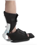 Posey 6147ML Deluxe Podus Boot Med-large. Fixed Price $40.00.