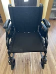 Everest & Jennings Advantage Lx Wheelchair, Swingaway Foot. Fixed Price $175.00.