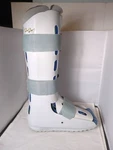 Aircast Walker Pneumatic Walking Boot Brace Medium 01P-M. Fixed Price $24.99.