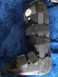 Donjoy Maxtrax Air Ankle Walker Brace Inflatable Walking Boot (medium). Fixed Price $19.99.